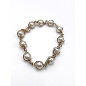 Sarah Coventry Bracelet Faux Pearls Gold Tone Vintage Estate 6.75”-7”
